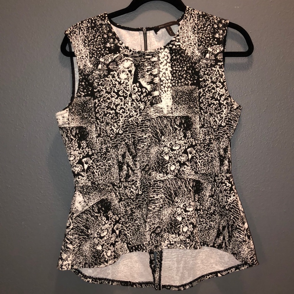 Sleeveless Blouse